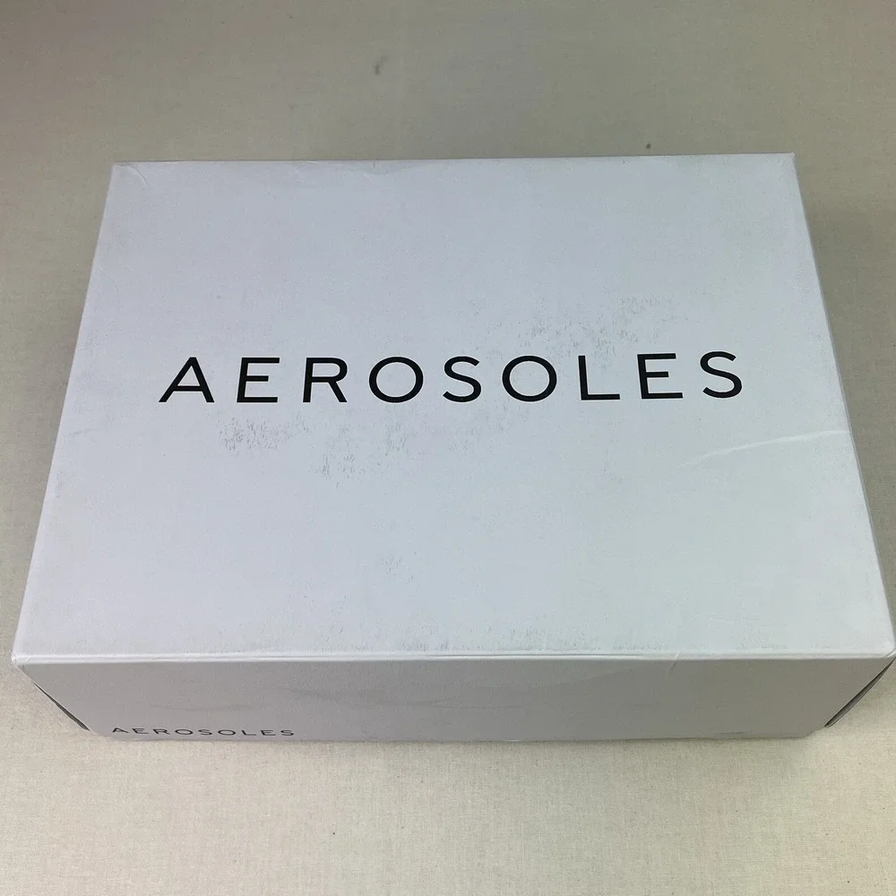 AEROSOLES brand new
